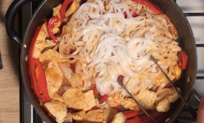 El wok - Pad thai de pollo