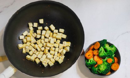 La sarten - Curry rojo de tofu