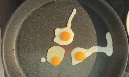 Los huevos de codorniz - Pollo con remolacha a la plancha