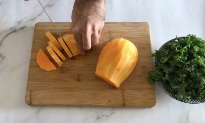 Las verduras - Salmon con ensalada de kale