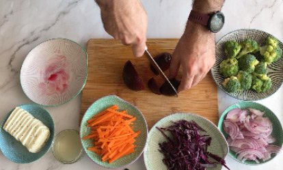 Mise en place - Ensalada de queso chipriota